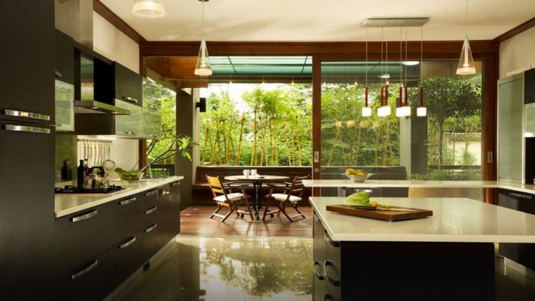 - Duplex - fully equipped kitchen