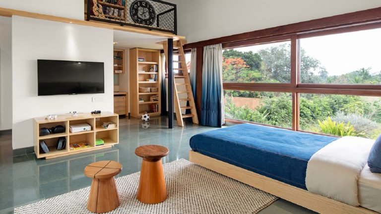 Total Environment - After the Rain - villa in bangalore Children's room with play loft