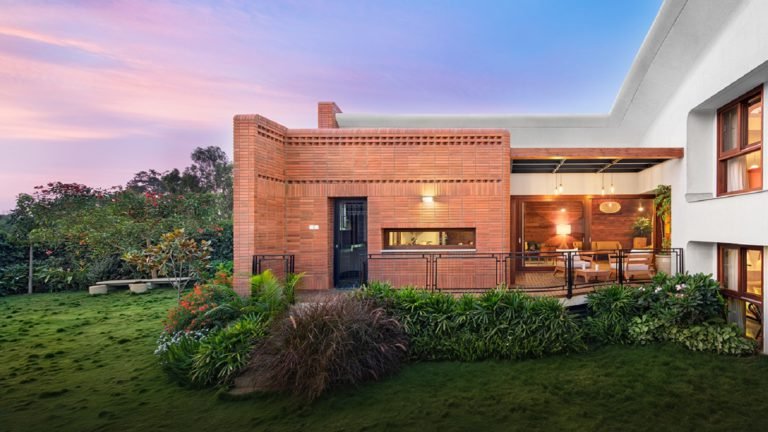Total Environment - After the Rain - villa in bangalore Handcrafted courtyard homes