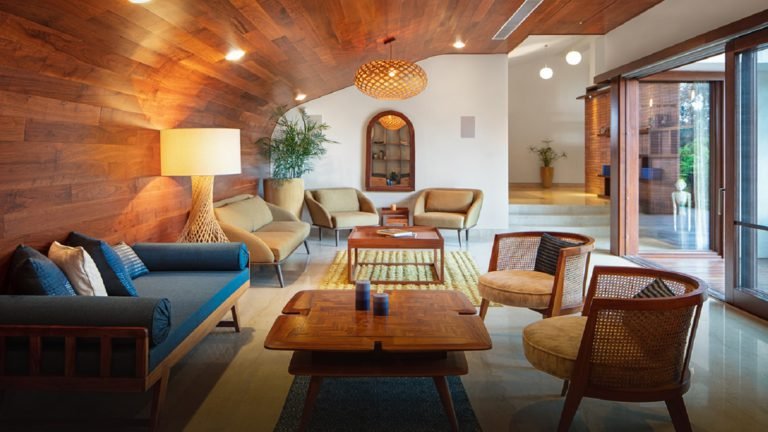 Total Environment - After the Rain - villa in bangalore Living room with vaulted ceiling