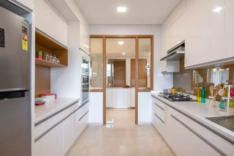 B&B Opulent Spire Apartment in Bangalore Kitchen