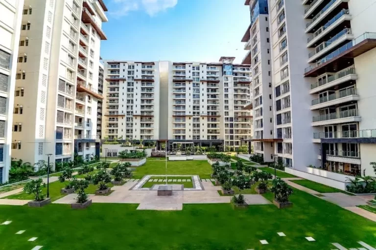 Divyasree 77 Place Apartment in Bangalore Exterior