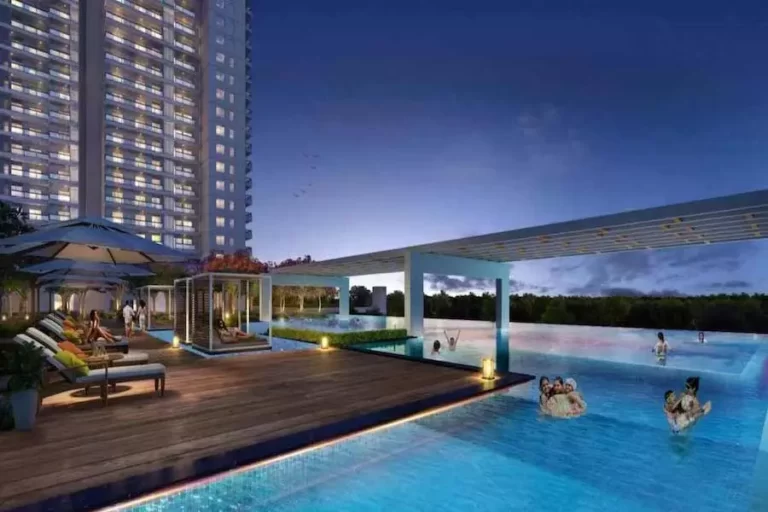 Dlf-One-Midtown-Swimming-Pool