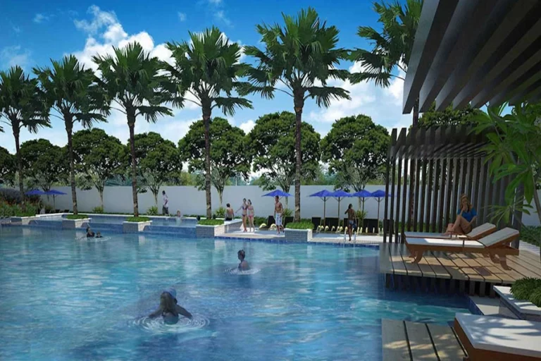 Adarsh Palm Acres Villa in Bangalore Swimming-Pool