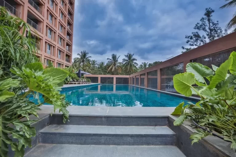 Miraya Rose Apartment in Bangalore Pool-Area
