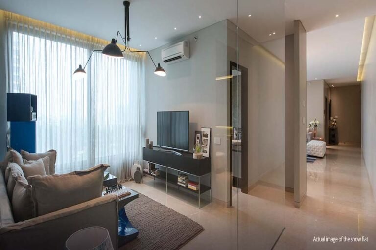 Prisma-By-Oberoi-Realty-Hall