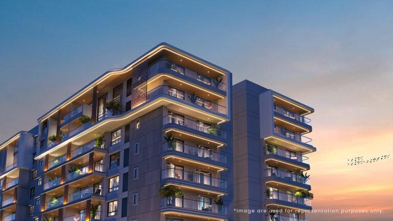 Century Built Rare Appartment in Bangalore
